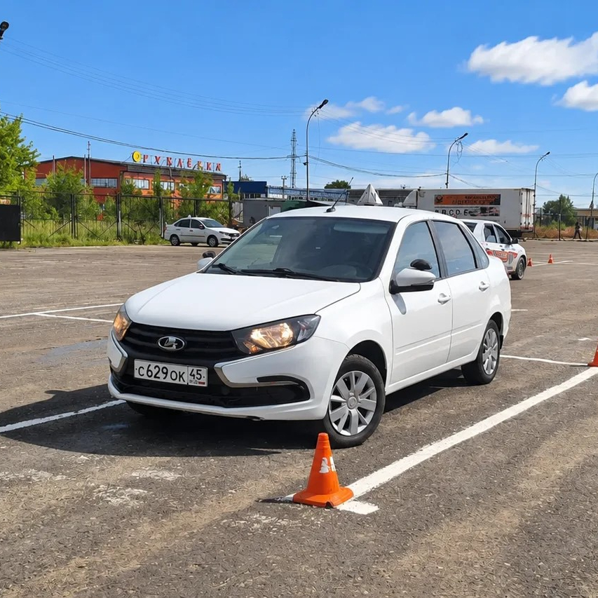 Lada Granta (МКПП)
